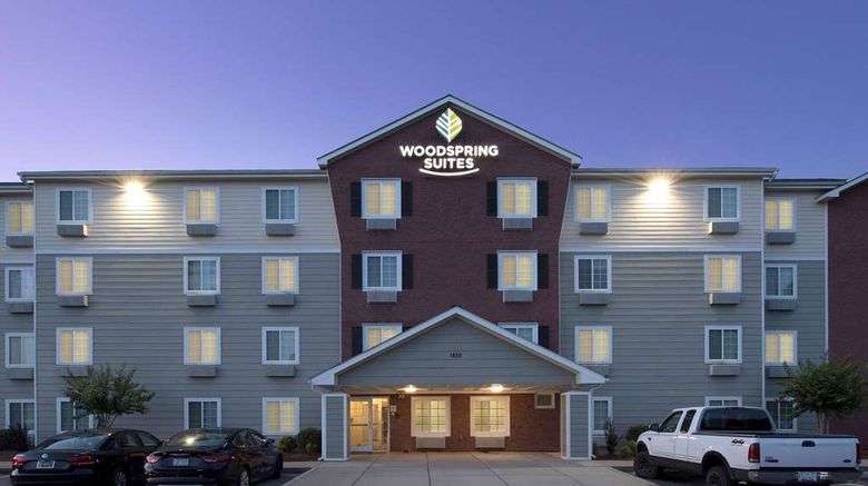 <b>WoodSpring Suites Charlotte Gastonia Exterior</b>. Images powered by <a href="https://iceportal.shijigroup.com/" title="IcePortal" target="_blank">IcePortal</a>.