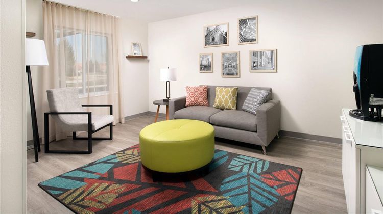 WoodSpring Suites Charlotte Gastonia Lobby