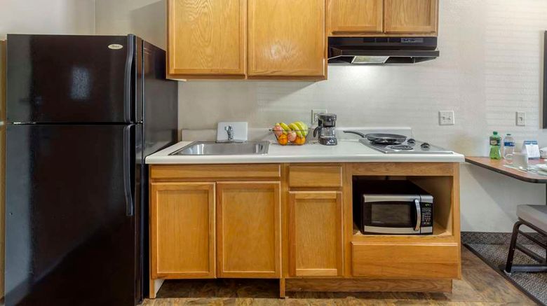 <b>WoodSpring Suites Raleigh/Garner Room</b>. Images powered by <a href="https://iceportal.shijigroup.com/" title="IcePortal" target="_blank">IcePortal</a>.