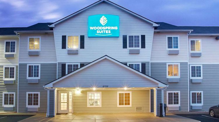 WoodSpring Suites Cincinnati Fairfield Exterior