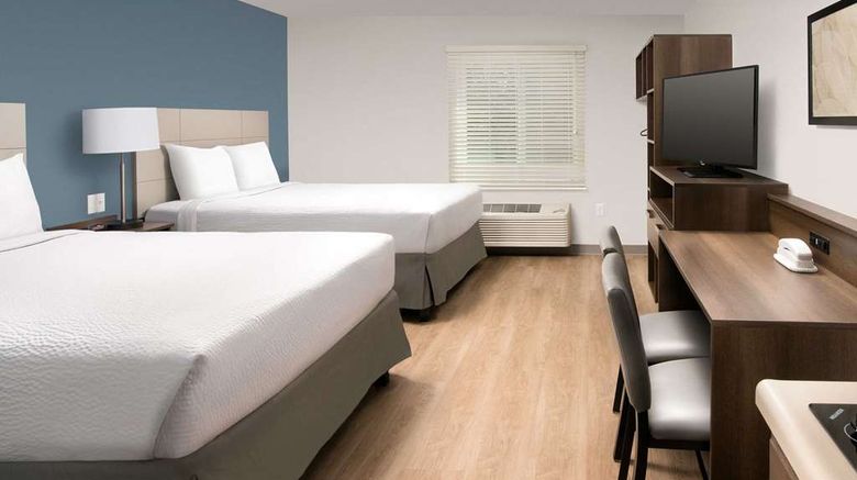 <b>WoodSpring Suites Toledo Maumee Room</b>. Images powered by <a href="https://iceportal.shijigroup.com/" title="IcePortal" target="_blank">IcePortal</a>.
