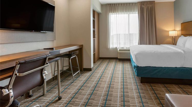 MainStay Suites Carlsbad Suite