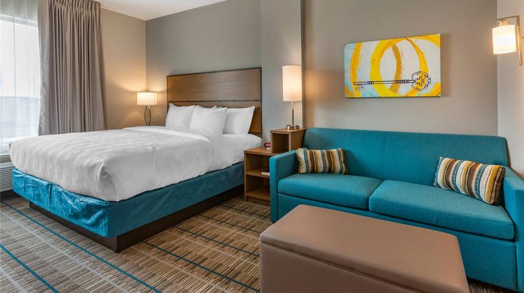 MainStay Suites Carlsbad Suite