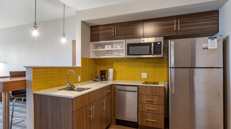 MainStay Suites Carlsbad Suite