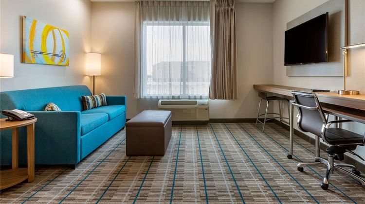 MainStay Suites Carlsbad Suite