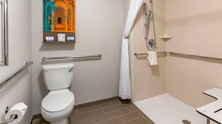 MainStay Suites Carlsbad Room