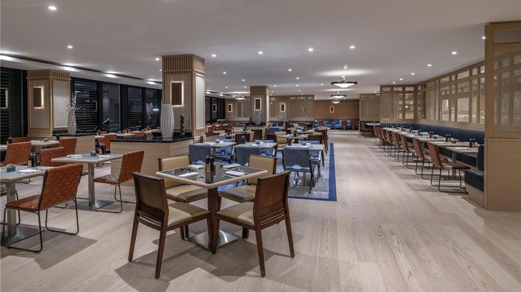 Hilton Geneva Hotel and Conference Ctr Restaurant