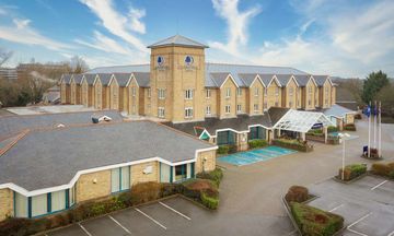 DoubleTree by Hilton London Elstree
