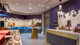 <b>DoubleTree by Hilton London Elstree Restaurant</b>. Images powered by <a href="https://iceportal.shijigroup.com/" title="IcePortal" target="_blank">IcePortal</a>.