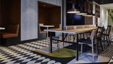 Ibis Montlhery Paris South Meeting