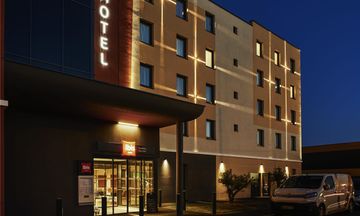 Ibis Montlhery Paris South