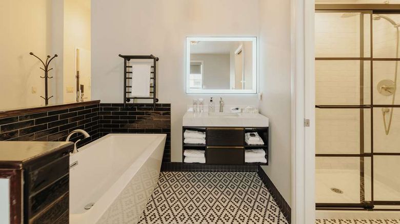 <b>Mercer Hotel Downtown, BW Premier Coll Room</b>. Images powered by <a href="https://iceportal.shijigroup.com/" title="IcePortal" target="_blank">IcePortal</a>.