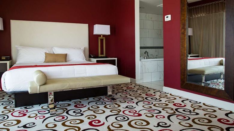 <b>Downtown Grand Hotel & Casino Suite</b>. Images powered by <a href="https://iceportal.shijigroup.com/" title="IcePortal" target="_blank">IcePortal</a>.