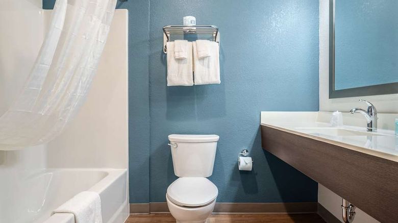 <b>WoodSpring Suites Naples West Room</b>. Images powered by <a href="https://iceportal.shijigroup.com/" title="IcePortal" target="_blank">IcePortal</a>.