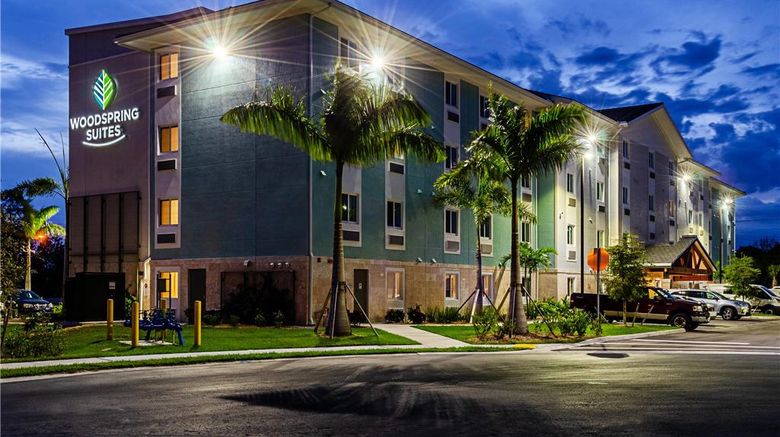 <b>WoodSpring Suites Naples Exterior</b>. Images powered by <a href="https://iceportal.shijigroup.com/" title="IcePortal" target="_blank">IcePortal</a>.