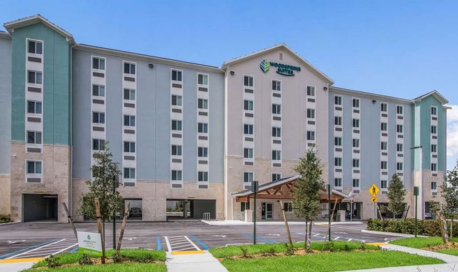 WoodSpring Suites Doral Miami Airport Exterior