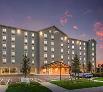 WoodSpring Suites Doral Miami Airport Exterior