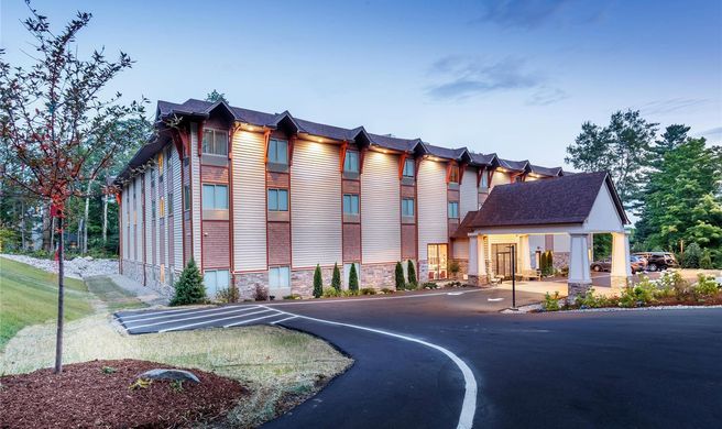 The Chandler at White Mountain Exterior