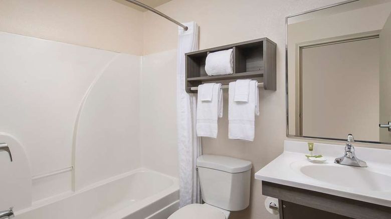 <b>WoodSpring Suites Signature Broken Arrow Room</b>. Images powered by <a href="https://iceportal.shijigroup.com/" title="IcePortal" target="_blank">IcePortal</a>.