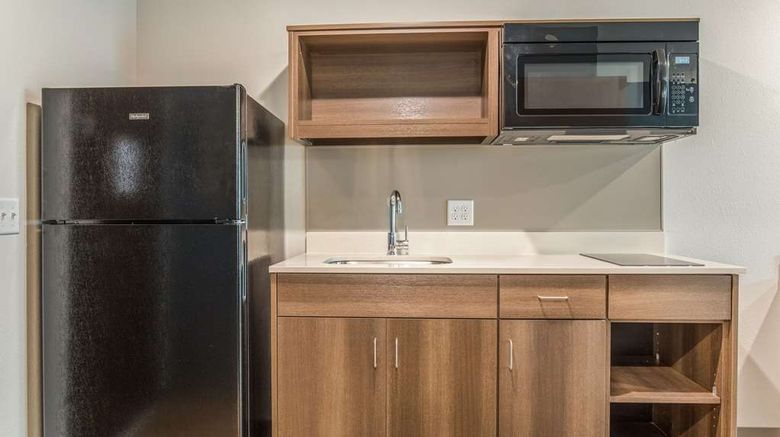 <b>WoodSpring Stes Greenville Haywood Mall Room</b>. Images powered by <a href="https://iceportal.shijigroup.com/" title="IcePortal" target="_blank">IcePortal</a>.