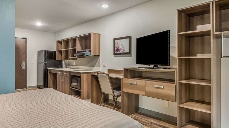 <b>WoodSpring Stes Greenville Haywood Mall Room</b>. Images powered by <a href="https://iceportal.shijigroup.com/" title="IcePortal" target="_blank">IcePortal</a>.