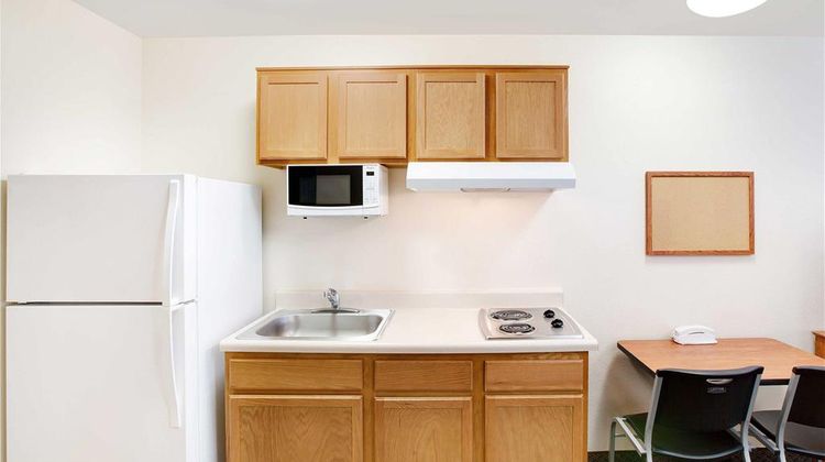WoodSpring Suites Spartanburg Duncan Room