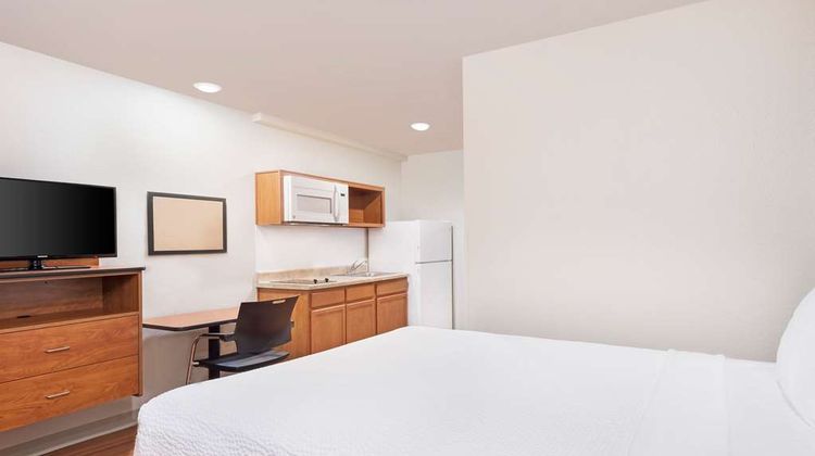 WoodSpring Suites Chattanooga Room