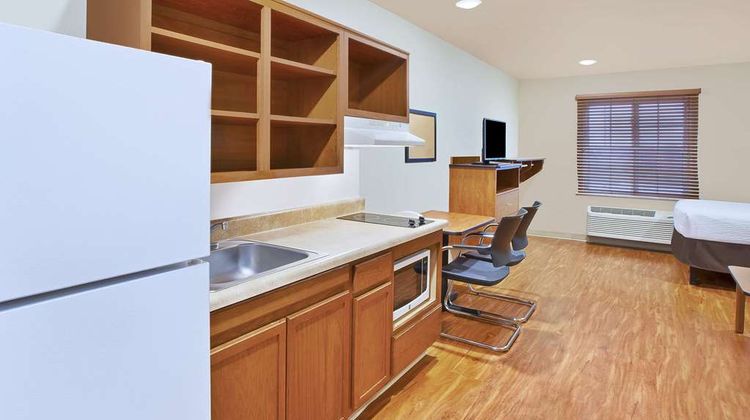 WoodSpring Suites Chattanooga Room