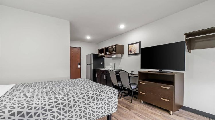 WoodSpring Suites Memphis Northeast Suite