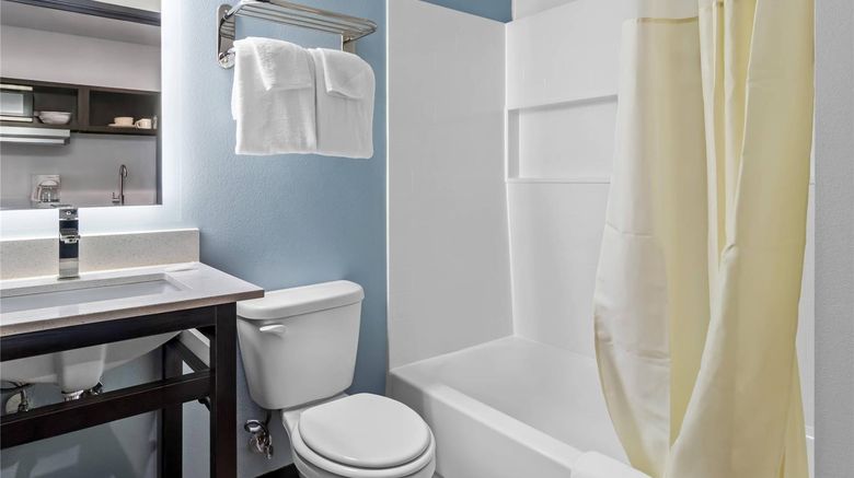 <b>WoodSpring Suites Memphis Northeast Suite</b>. Images powered by <a href="https://iceportal.shijigroup.com/" title="IcePortal" target="_blank">IcePortal</a>.