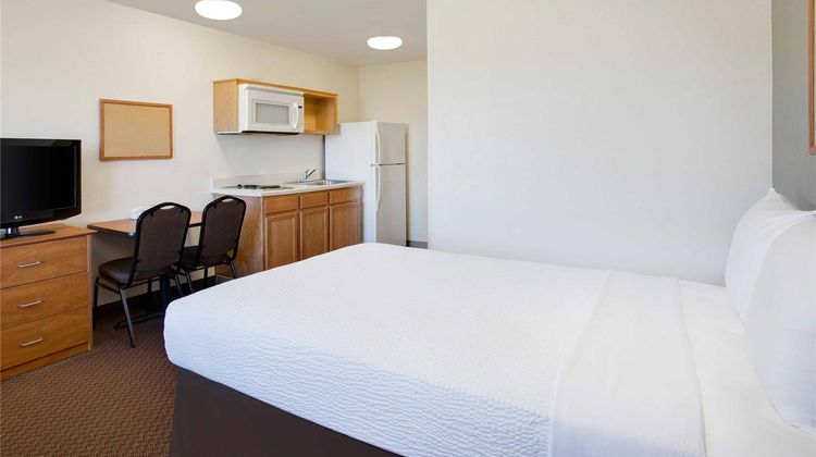 WoodSpring Suites Richmond Fort Lee Room