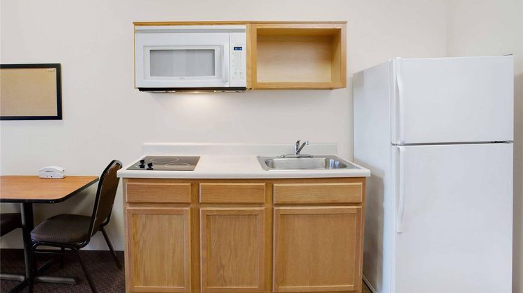 WoodSpring Suites Richmond Fort Lee Room