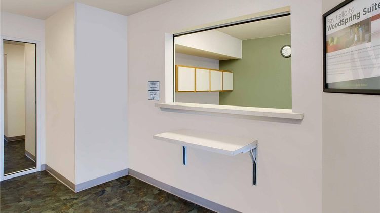 WoodSpring Suites Richmond Fort Lee Lobby