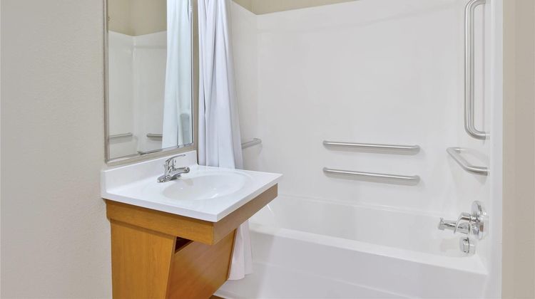 WoodSpring Suites Fredericksburg Room