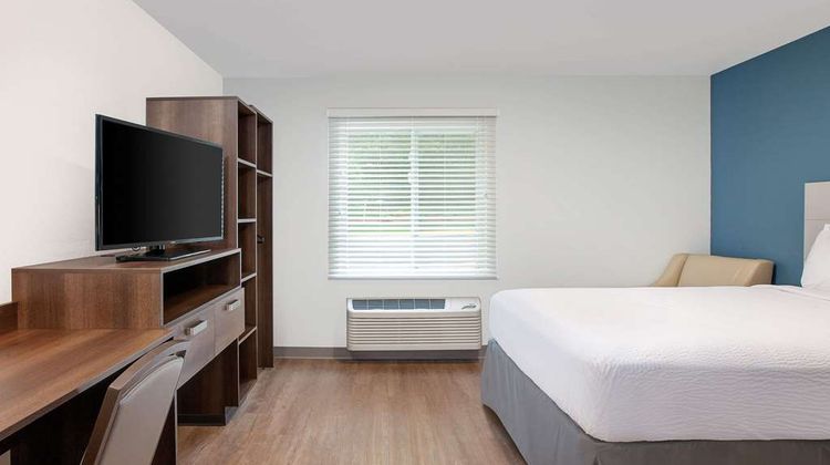WoodSpring Suites Quantico Room