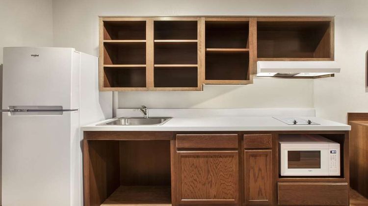 WoodSpring Suites Quantico Room