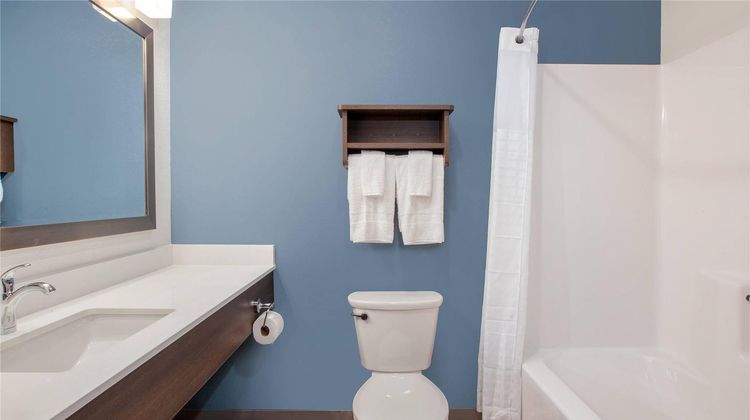 WoodSpring Suites Quantico Room