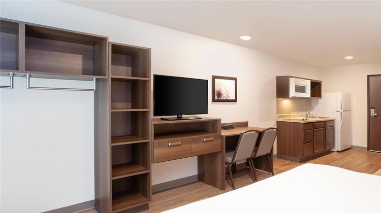 WoodSpring Suites Quantico Room