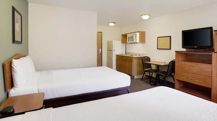 WoodSpring Suites Richmond West Room