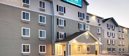 WoodSpring Suites Manassas Exterior