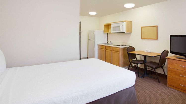 WoodSpring Suites Chesapeake-Norfolk S Room