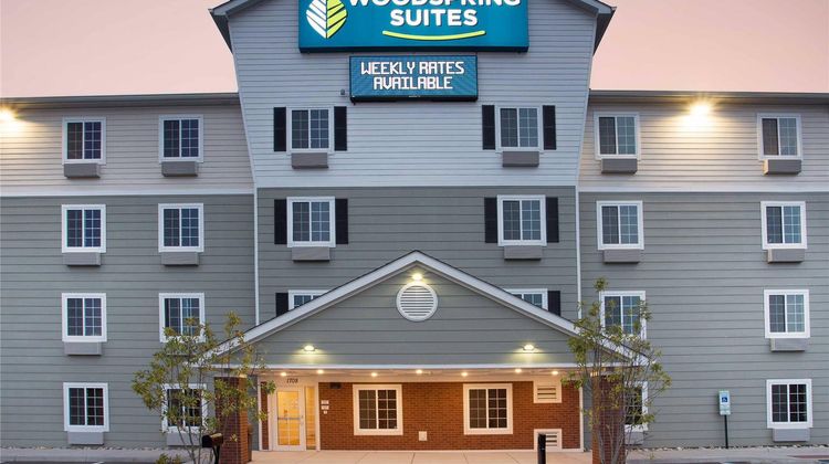 WoodSpring Suites Norfolk Greenbrier Exterior
