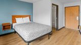 WoodSpring Suites Norfolk Greenbrier Room