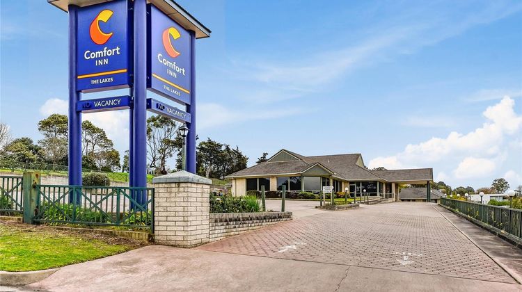 Comfort Inn The Lakes Exterior
