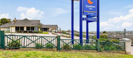 Comfort Inn The Lakes Exterior