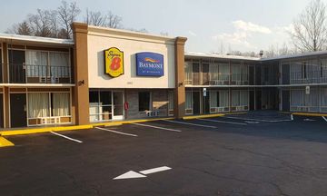 Super 8 by Wyndham Morganton