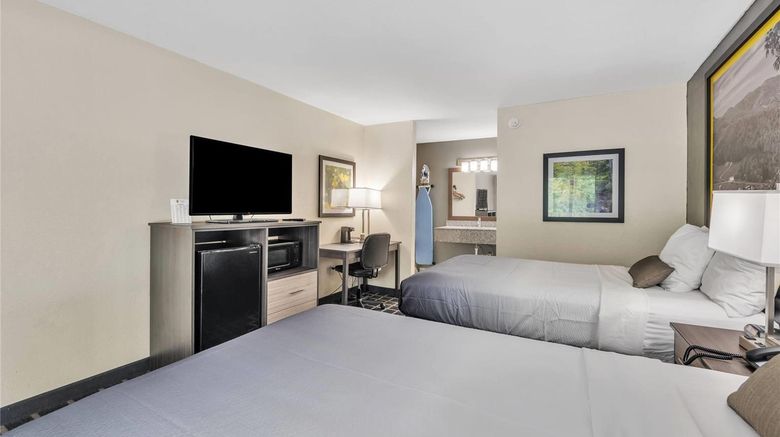 <b>Super 8 by Wyndham Morganton Room</b>. Images powered by <a href="https://iceportal.shijigroup.com/" title="IcePortal" target="_blank">IcePortal</a>.