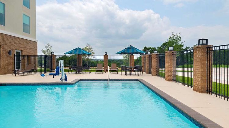 Hyatt Place Austin/Lake Travis Pool