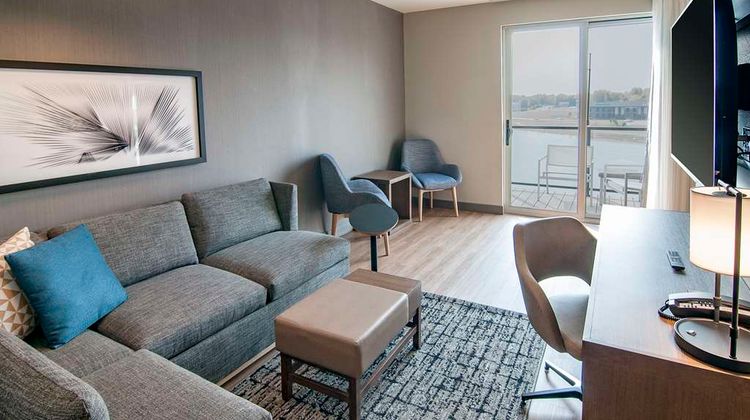 Hyatt Place Sioux Falls South Suite