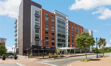 Hyatt Place National Harbor